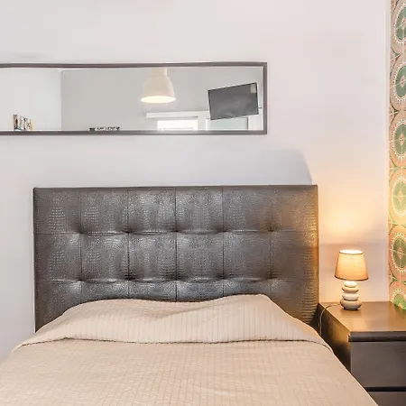 V Dinastia Guest house 3*