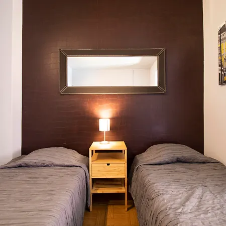 V Dinastia Guest house 3*