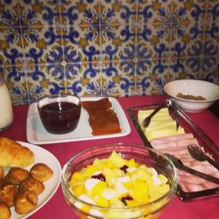 בית הארחה V Dinastia 3*