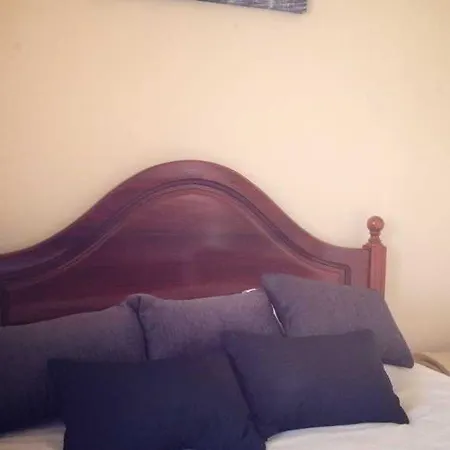 V Dinastia 3* ליסבון