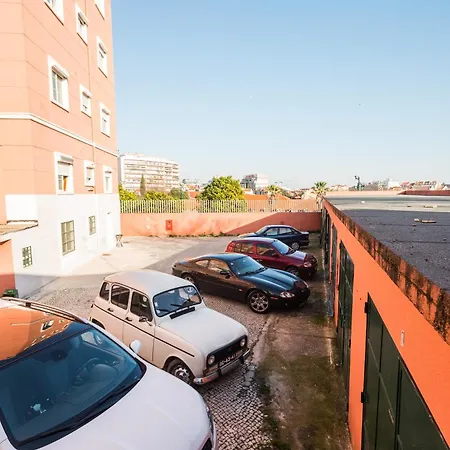 V Dinastia בית הארחה