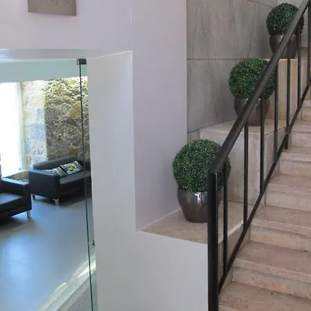 V Dinastia בית הארחה