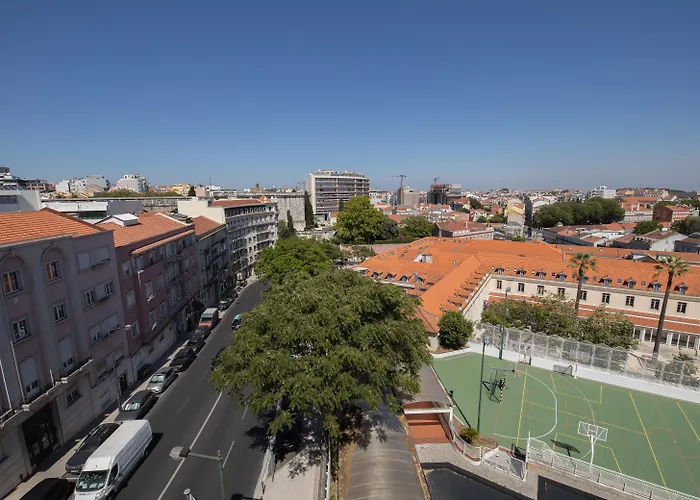 V Dinastia Πανσιόν