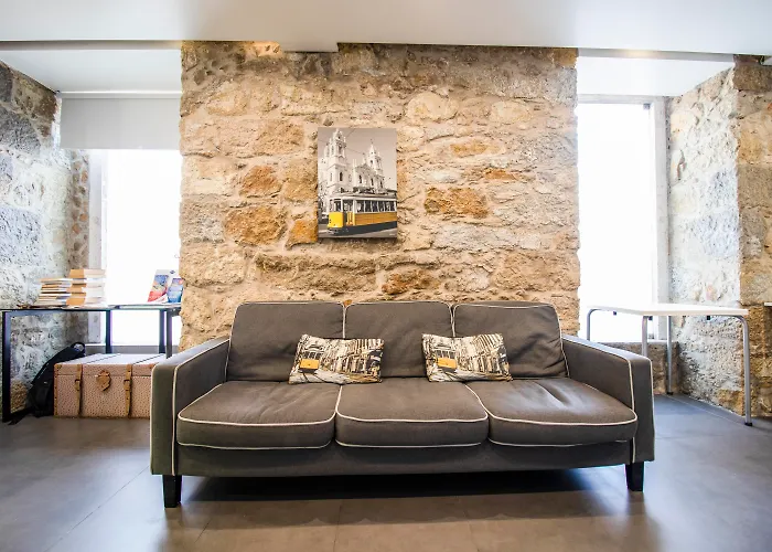 Πανσιόν V Dinastia